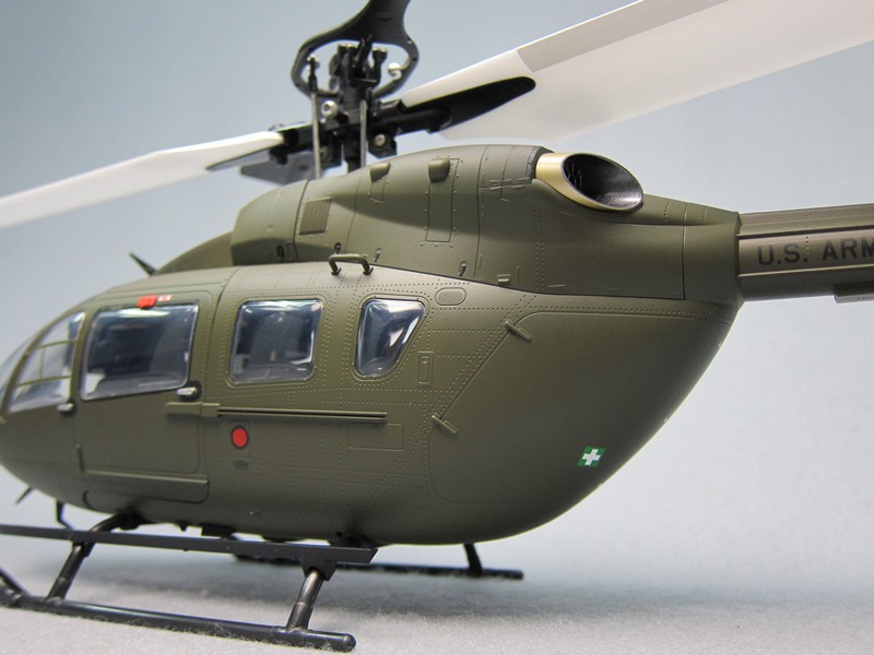 hirobo-uh-72a-superscale-large.jpg